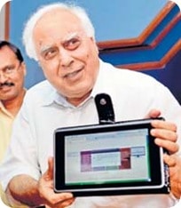 Kapil Sibal with 1500 rupees laptop