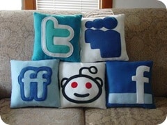 social-media-pillow-set